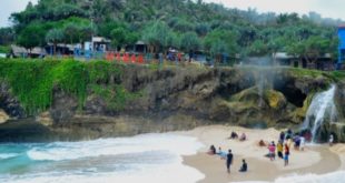 Recomendasi Wisata Pantai Pacitan Hits